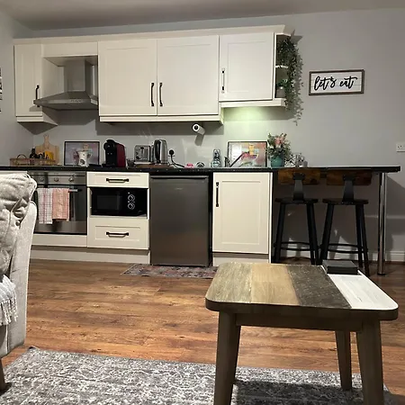 Relax At The Blueway Bonus Apartment Monasterevin